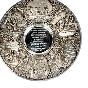 Decorative plate “440th anniversary of Tilsit”