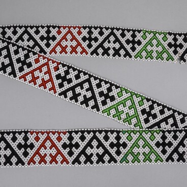 Beaded ribbon