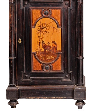 Cabinet in the Japanese style