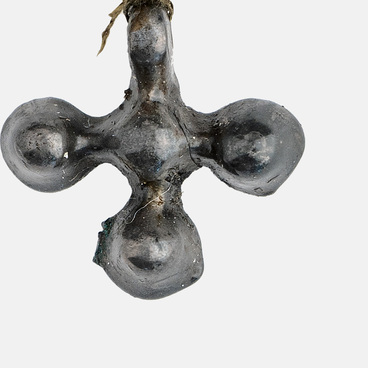 Bronze cross-shaped pendant