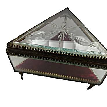 Советская шкатулка из фацетного стекла
