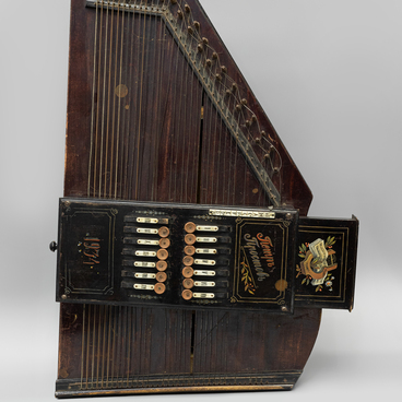 Pyotr Prostov’s zither