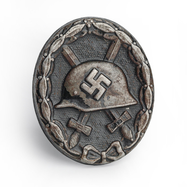 Знак немецкий «За ранение»