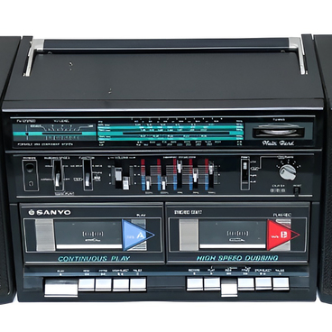 Японский магнитофон «Sanyo»