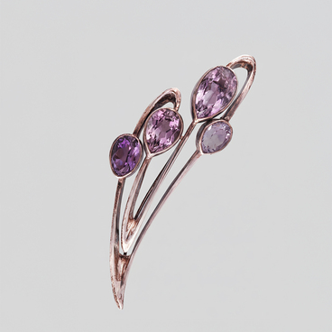 Brooch. From the “Birth of Stars” collection
