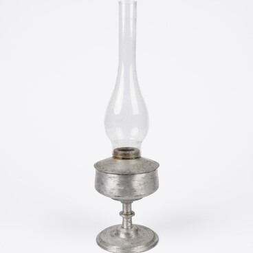 Kerosene lamp