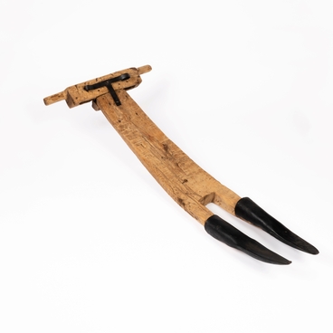 Wooden sokha
